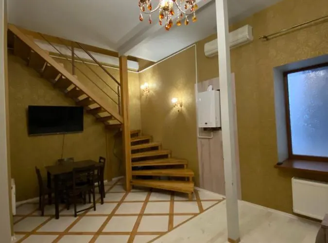 двухуровневая на дерибасовской Apartment *